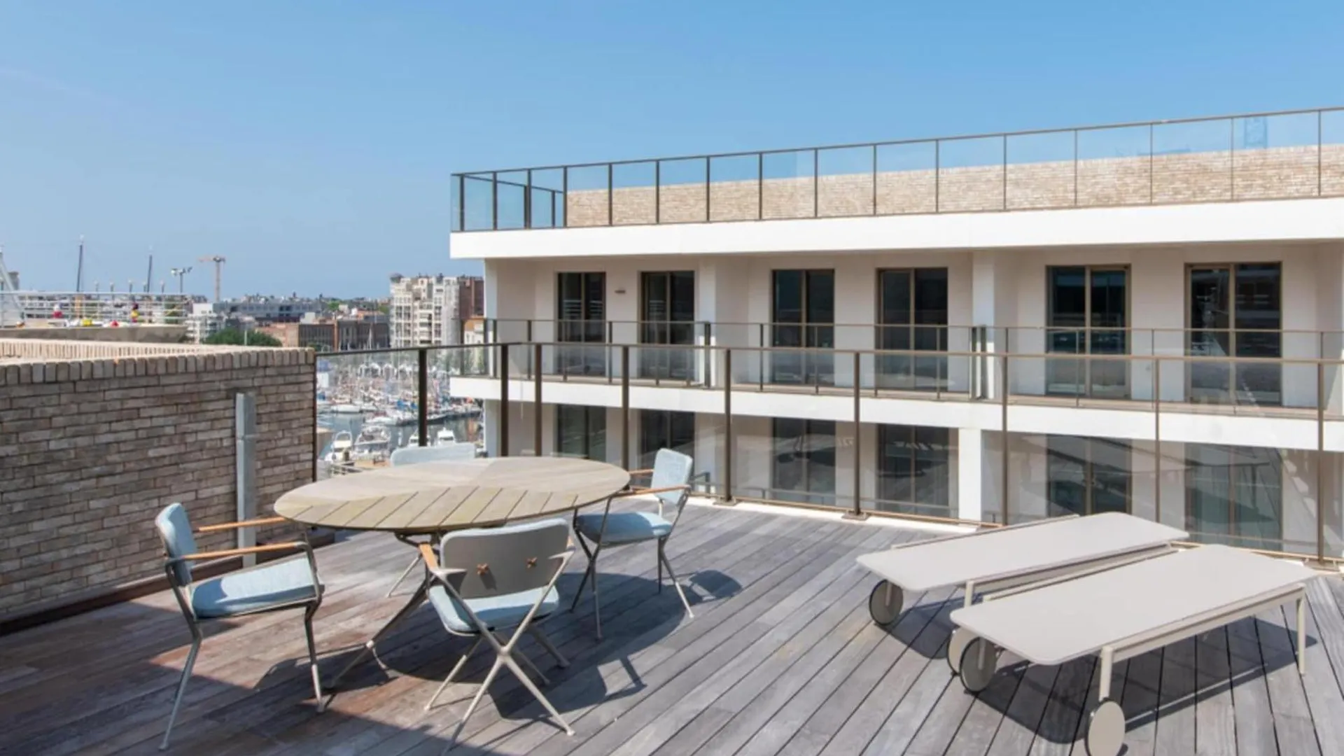 Great Apartment With View Ostend